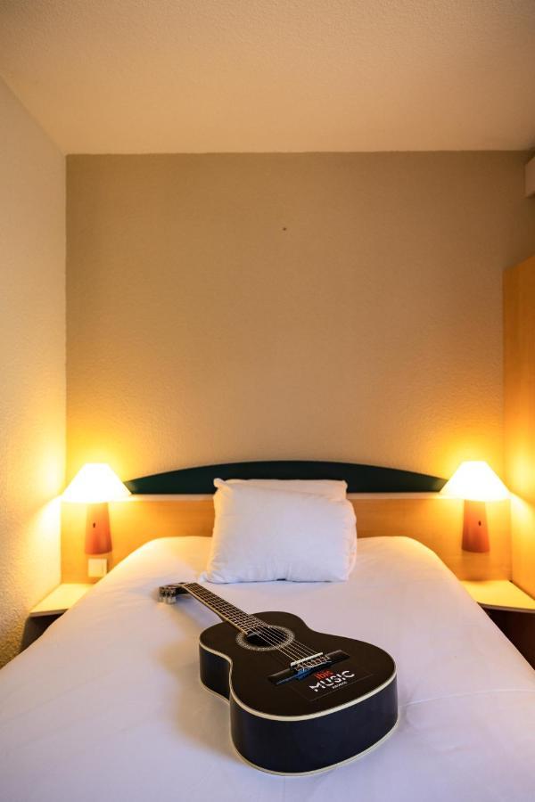 Hotel Ibis أوتون المظهر الخارجي الصورة